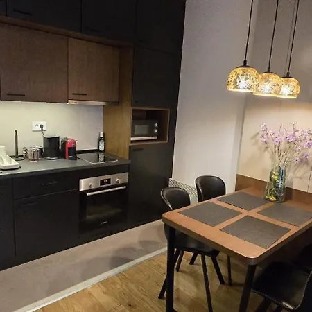 Royal 733- * Zlatibor