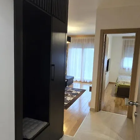 Royal 733- * Zlatibor