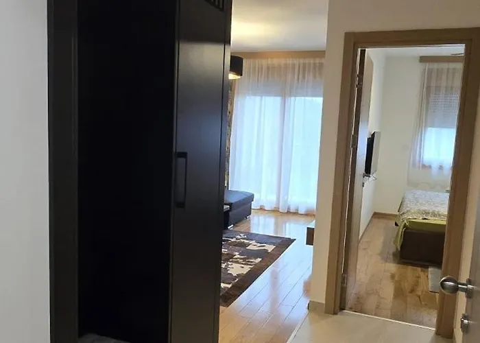 Royal 733- * Zlatibor